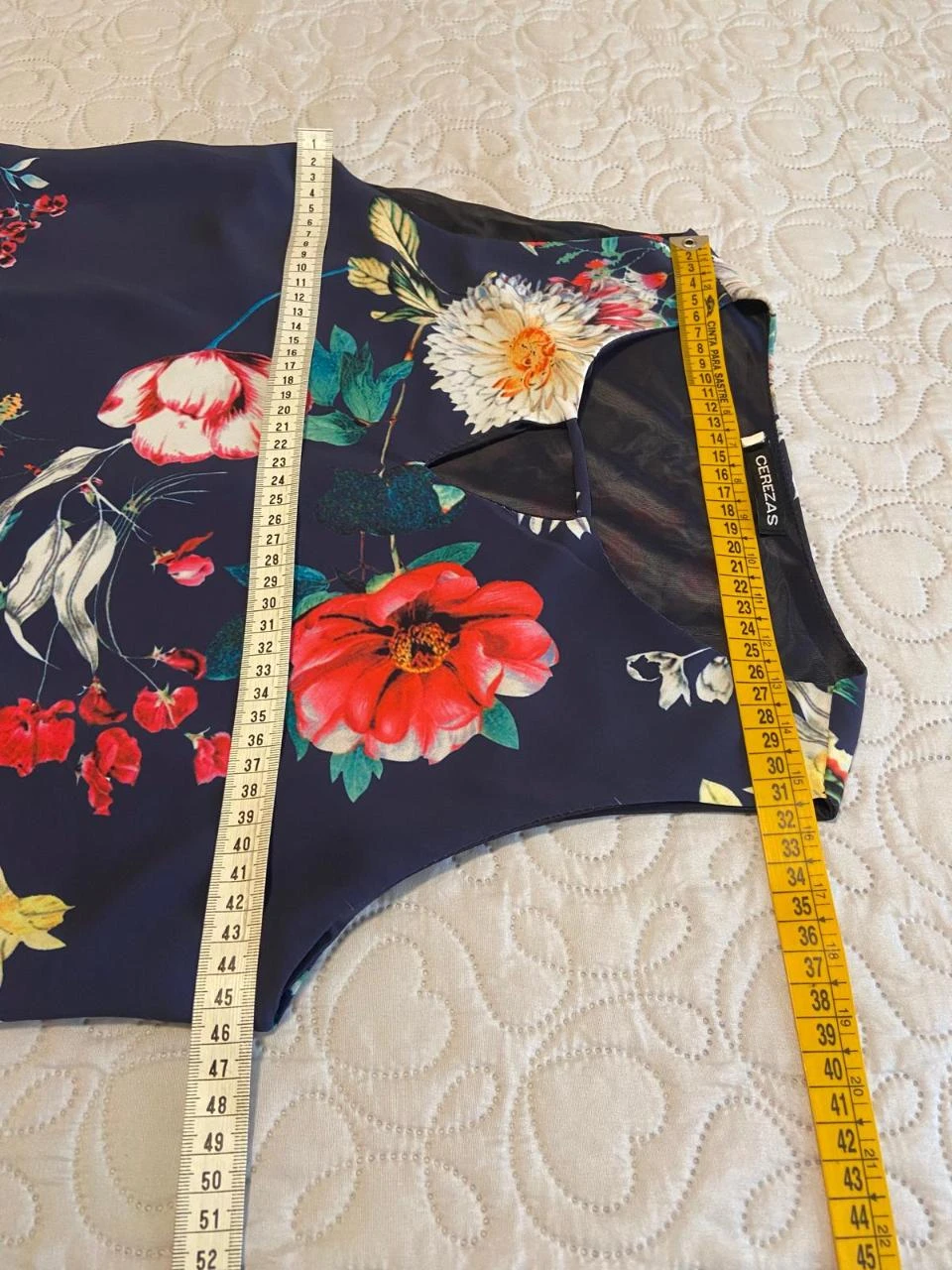 Blusa vaporosa, estampado floral, doble, con forro. Cerezas. Talla L – photo 14